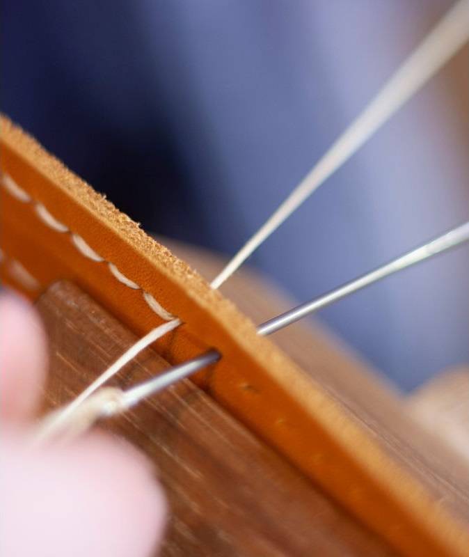 Waxed vs. Non-Waxed Thread: Definite Guide for Crafters - Hemptique